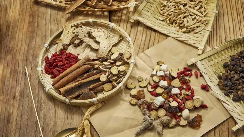 Dryers for the drying of Chinese herbs